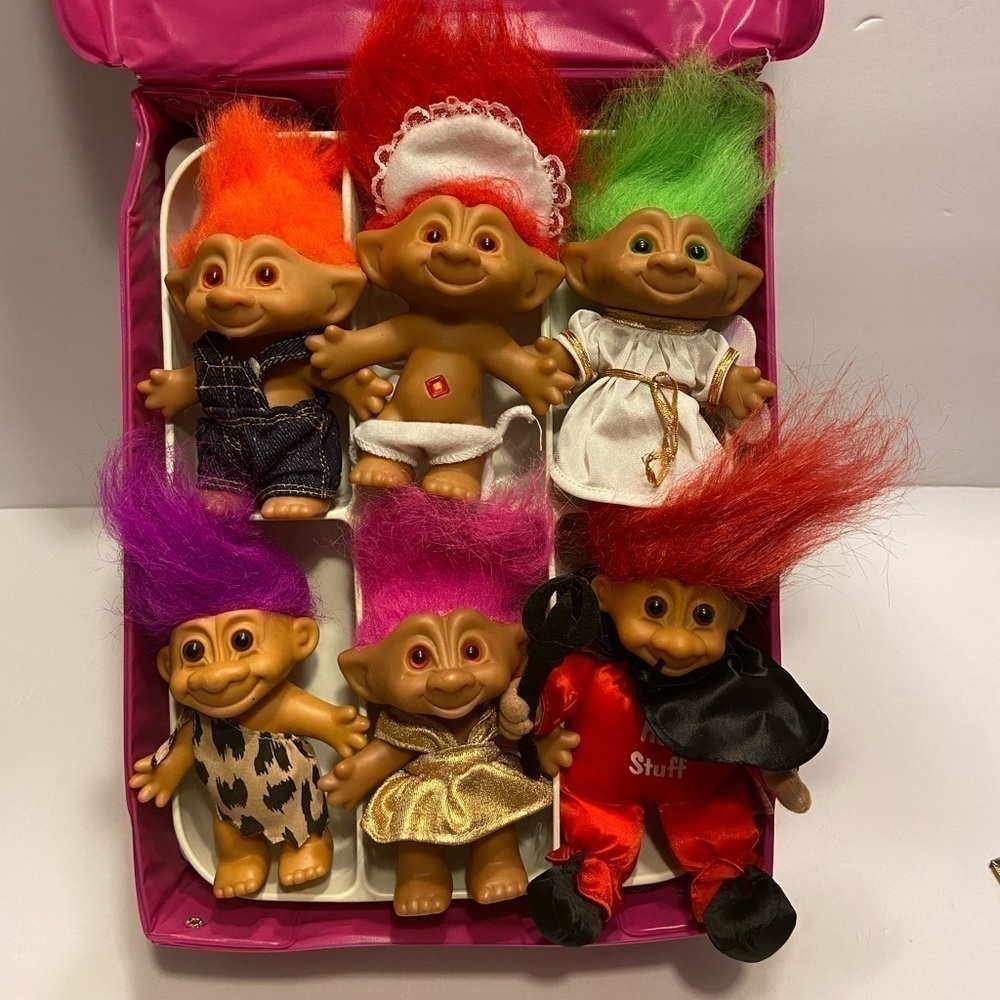 VINTAGE troll dolls lot. Ace Novelty, Russ, treasure troll With Case